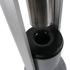 Kuřácký stolek samostatně stojící