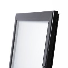 Černý samostatně stojící menu stojan LED osvětlený 4x A4